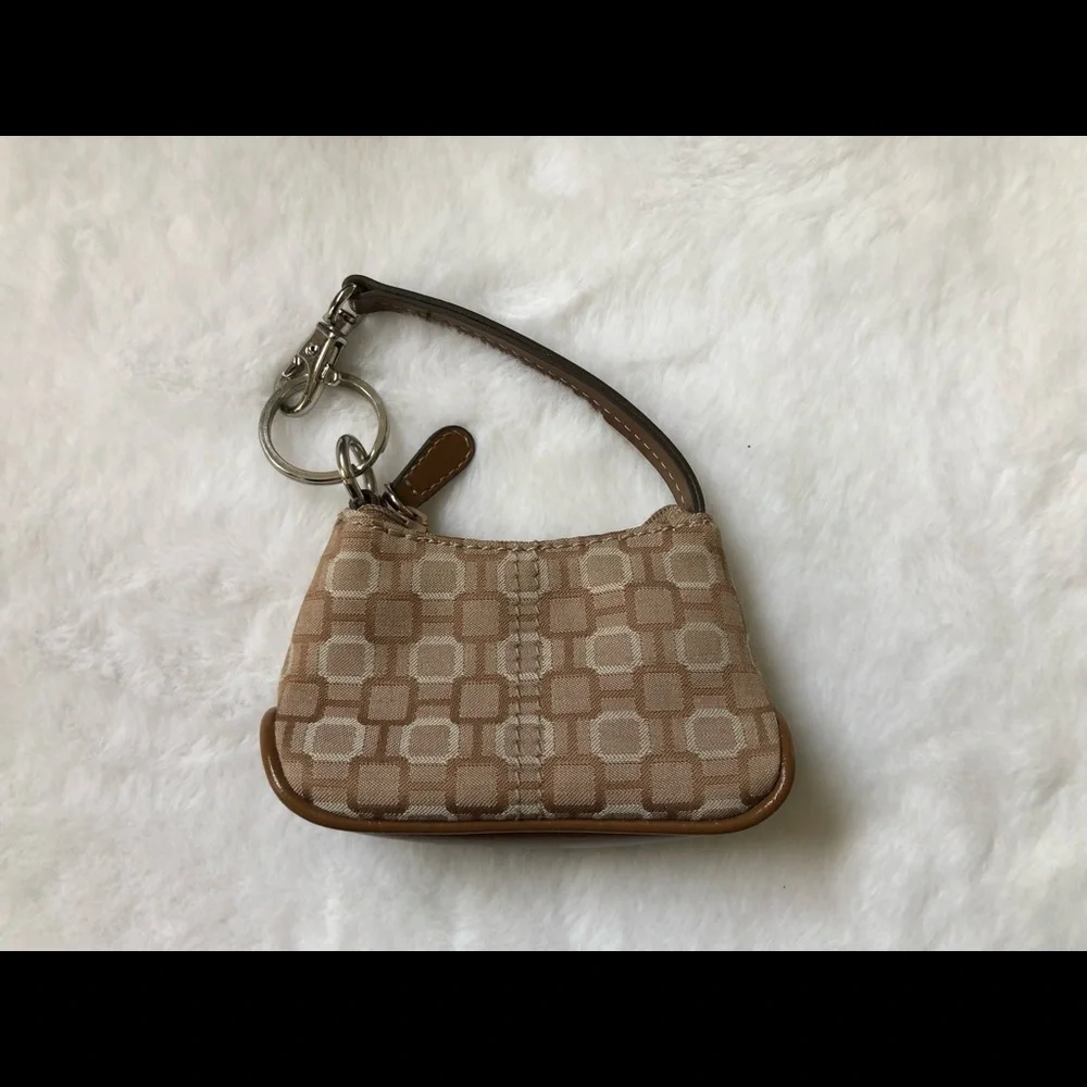 Nine West Handbag with Coin Purse - Picture 10 of 15